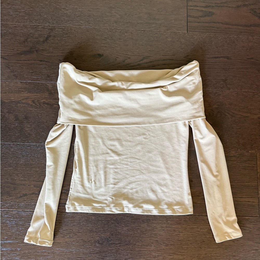 Unworn Mango Tan Off-Shoulder Top